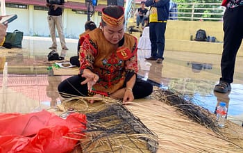 Tradisi Menjawet Rotan Diangkat Jadi Pusat Perhatian